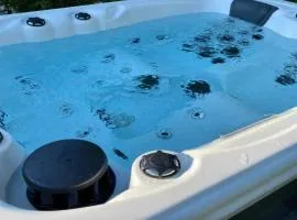 Sonnenterrasse mit Whirlpool