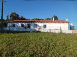 Quinta do Pinhal Novo, holiday home in Chabouco