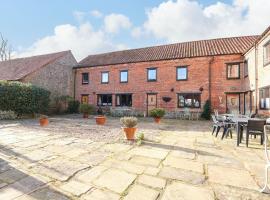 The Dairy Barn, pet-friendly hotel in Fakenham