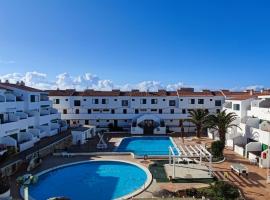 South TENERIFE 2 bedrooms with SUNNY TERRACE and AMAZING VIEWS to TEIDE and POOL, hotel spa a Costa Del Silencio