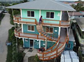 Hilltop Horizon Guesthouse, hotel a San Ignacio