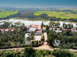 GReaT Trails Riverview Thanjavur By GRT Hotels, курортный отель в городе Танджавур