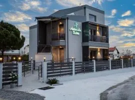 Artemida Suites