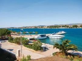 Lovely Apartment In Sibenik With Kitchen