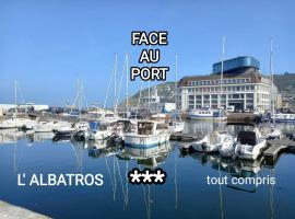 L' ALBATROS vue sur le port, hotel pantai di Fecamp