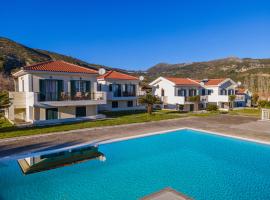 Captain's Villas – hotel w mieście Kateleios