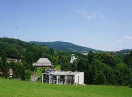 Cedron Apartments, hotel i Benecko