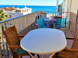 3 bedrooms appartement at Tavernes de la Valldigna 50 m away from the beach with sea view furnished terrace and wifi, apartamentai mieste El Brosquil