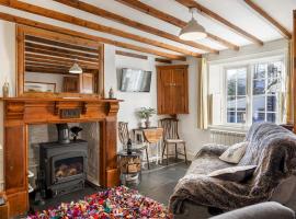 Pass the Keys Cosy Cottage in Corris One wellbehaved dog welcome, vacation rental in Machynlleth
