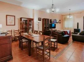 Casa rural con jacuzzi, sauna, barbacoa y barra