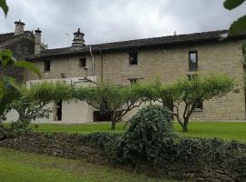 Casa Rural Barangua en el Pirineo Aragonés, hotel cerca de Real Monasterio de San Juan de la Peña, Santa Cruz de la Serós