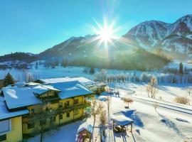 Sportpension Goldegg, hotel cerca de Buchberglift 2, Goldegg