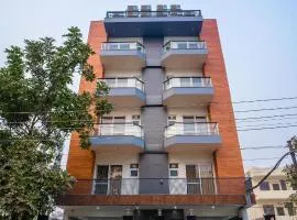 The Lodgers 1 BHK Serviced Apartment Golf Course Road Gurgaon