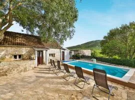 Beautiful Home In Prgomet
