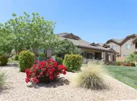 Casa Del Osos with Yard Pool and Spa