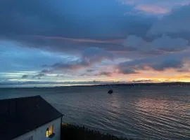 For Sea Lovers ! Coastguard Boat House right on Belfast Lough