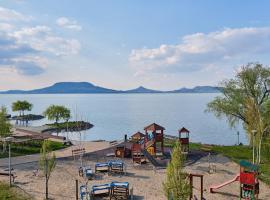 Strand Apartman, hotel blizu znamenitosti Szent Istvan Chapel, Fonjod