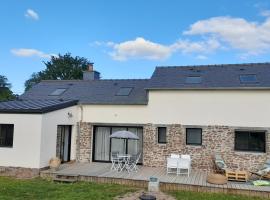 La Réjardière aux portes de Brocéliande, hotel en Iffendic