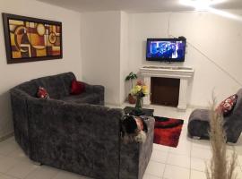 Home Travel Popayan, guest house in Popayan