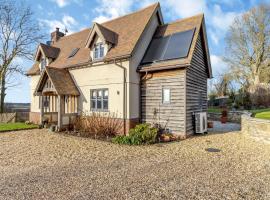 Chestnut Cottage, hotel in Leighton