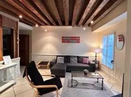 Gîte de charme à Artenay : 5 chambres, jardin clos, proche Orléans et Paris, idéal familles et amis - FR-1-590-269