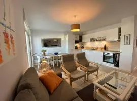 Appartement lumineux 3 chambres à 400m des plages avec parking et WIFI - FR-1-413-113