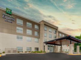 Holiday Inn Express & Suites - King George - Dahlgren, an IHG Hotel, hotel perto de Goose Bay Marina, Alden