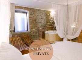 GardaBeds Adults Only, B&B in Castelnuovo del Garda