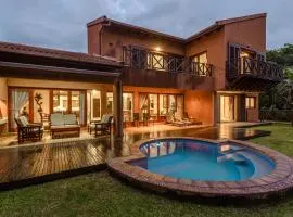 San Lameer Villa 403 - 4 Bedroom Luxury - 8 pax - San Lameer Rental Agency
