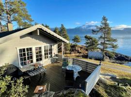 Holiday home hatlestrand, feriebolig i Hatlestrand