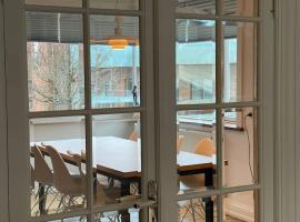 Central lejlighed i Herning, hotel en Herning