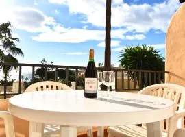 Studio Apt Walking Distance to Beach Wyndham Resor