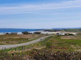 Mackenzie 25, holiday home in Stornoway