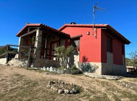 Casa Rural Roja, apartmanh&aacute;z Cebrerosban