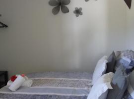 Charmante Dépendance en campagne, hotel v destinaci Samatan