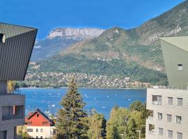 Aux Premières Loges - Vue Lac, accessible hotel in Annecy