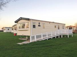 Tollerton Holiday Park, hotel en Huby