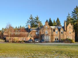 Dee Valley View: Aboyne şehrinde bir ucuz otel