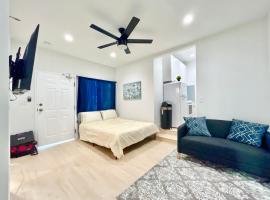 Bonnie Brae LA Apartment near DTLA, Glendale, apartment in Los Angeles