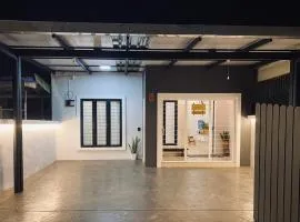 M12 Homestay, Butterworth