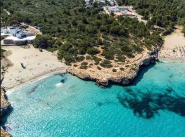 Club Cala Domingos, rental pantai di Calas de Mallorca