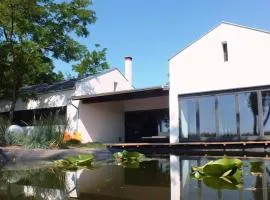 Héthatár Wellness Vendégház - Vörösbegy