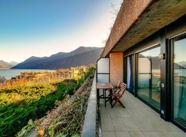 Paradise by Quokka 360 - with a 180 view of the Gulf of Lugano, hotell sihtkohas Paradiso