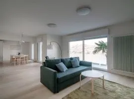 La Palma 2 by Quokka 360 - spacious flat with lake view