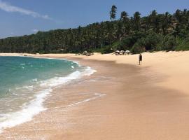 skyresort, hotel a Tangalle