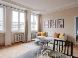 Flats 4 You, Moderne City Wohnung Nähe HBF, DÜ-Messe 20 Min, Netflix, Küche