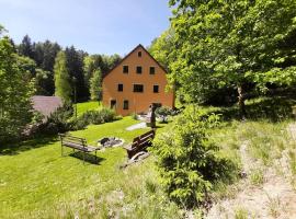 Ferienwohnung Haus Sonnenblick, hotel in Luftkurort Lückendorf