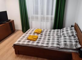 Apartament Wierzbowa, 10 minutes from Katowice center, free WiFi, hotell i Siemianowice Śląskie