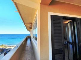 Delizioso attico ad un passo dal blu, apartment in Capo Rizzuto