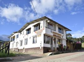 HOSPEDAJE CASAGRANDE TIBIRITA, hotel in Tibirita